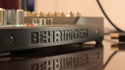 Pourquoi choisir le Behringer x32