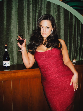 Ashley Graham - Photo 7