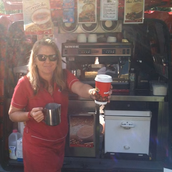 Beverly Johnson - Photo 1