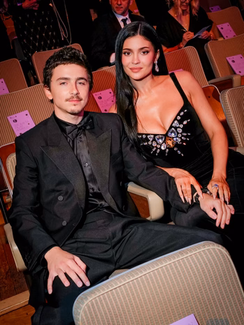 Estelle Lefébure - Photo 3