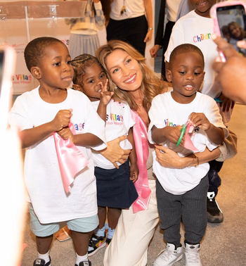 Gisele Bündchen - Photo 2