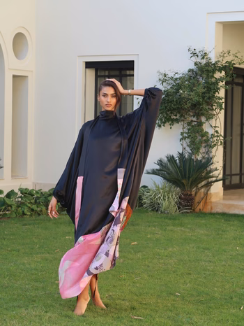 Imaan Hammam - Photo 5