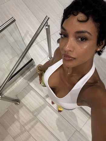 Jourdan Dunn - Photo 1