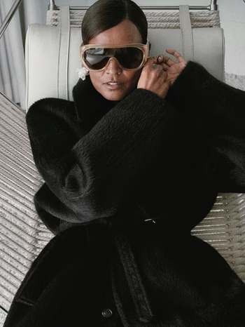 Liya Kebede - Photo 1