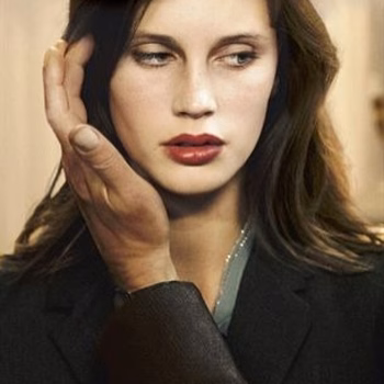 Marine Vacth - Photo 8