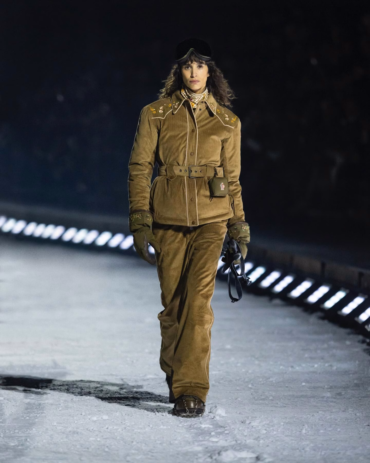 Mica Arganaraz defile runway haute couture