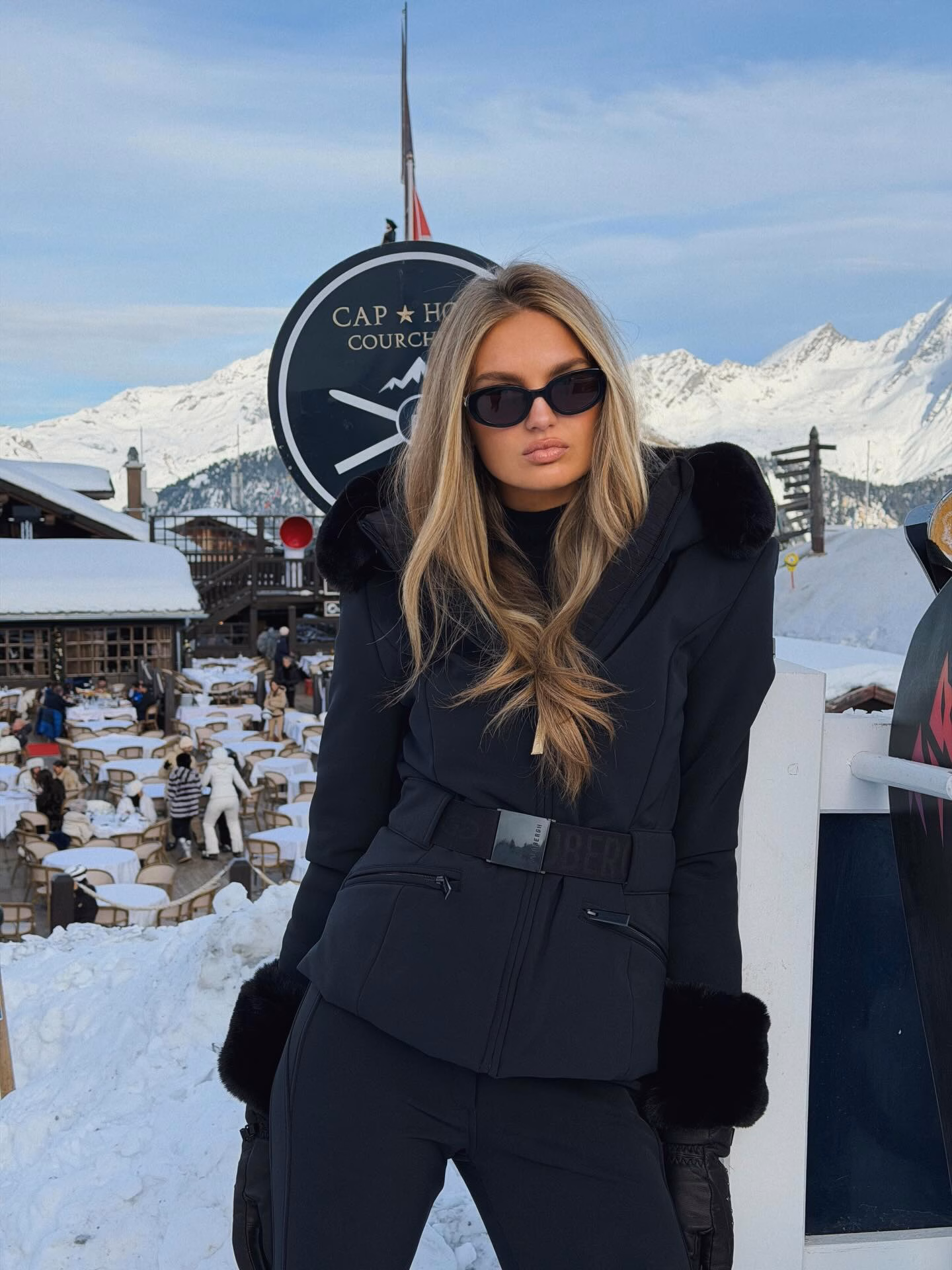 Romee Strijd défilé