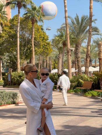 Romee Strijd - Photo 6