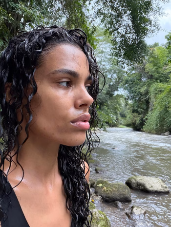 Tina Kunakey - Photo 7